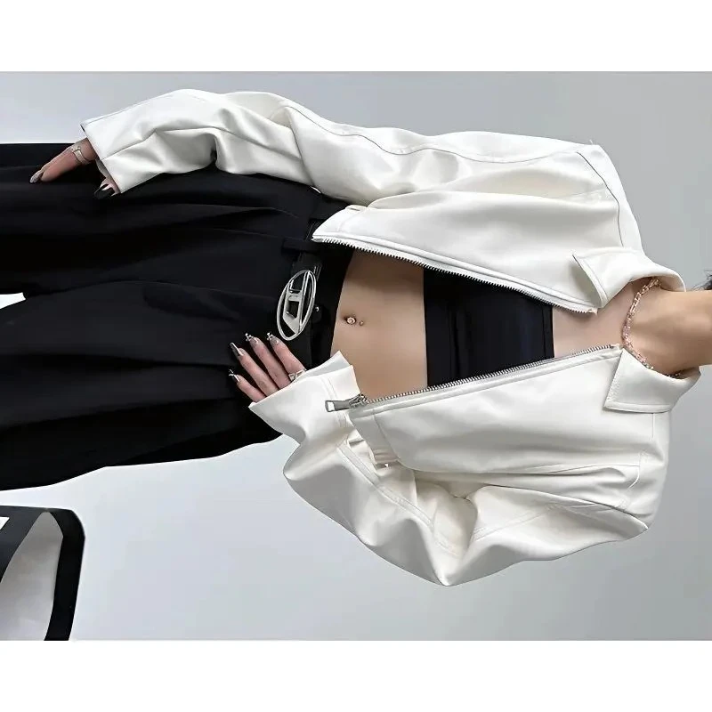 เสื้อแจ็คเก็ตหนัง PU สีดำสไตล์ Y2K แบบครอป แขนยาว ดีไซน์แบบเสื้อแจ็คเก็ตมอเตอร์ไซค์ ทรงหลวม สตรีทแวร์ ทันสมัย สไตล์วินเทจ