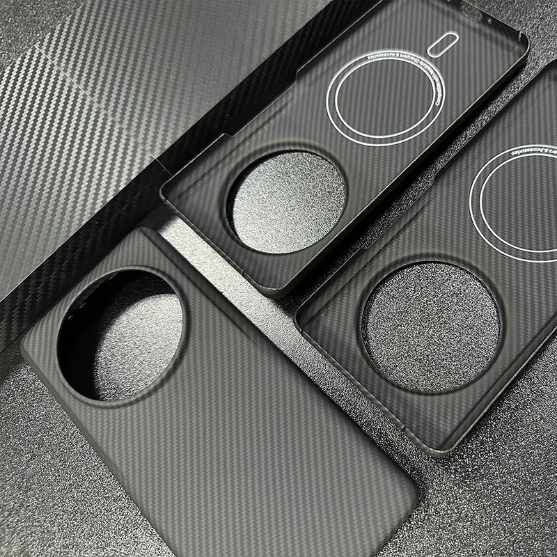 Carbon Fiber Case for Xiaomi 13 Ultra,  Phone Case with Aramid Fiber, Protective Cover for Xiaomi 13 Ultra