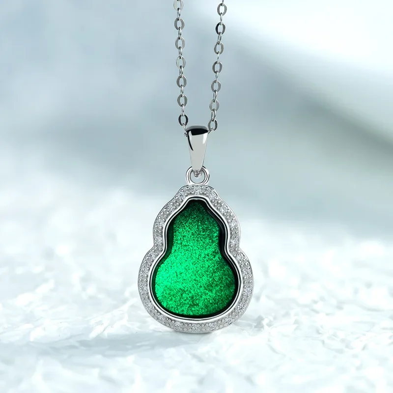 

Burmese Jade Gourd Pendant Amulet Luxury Talismans Amulets Jewelry Natural Gemstones Jadeite Black Necklace Stone 925 Silver