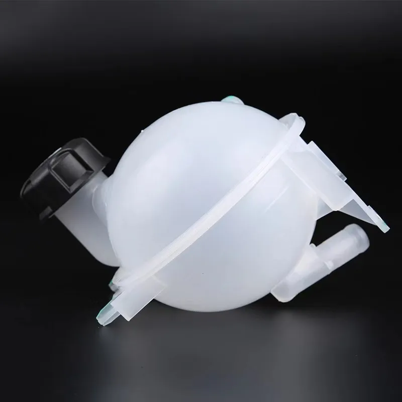 Suitable for Peugeot 307 307CC 307SW 308 408 Citroen C4 sub kettle 1323A3 Engine Water Degassing Tank savings bank