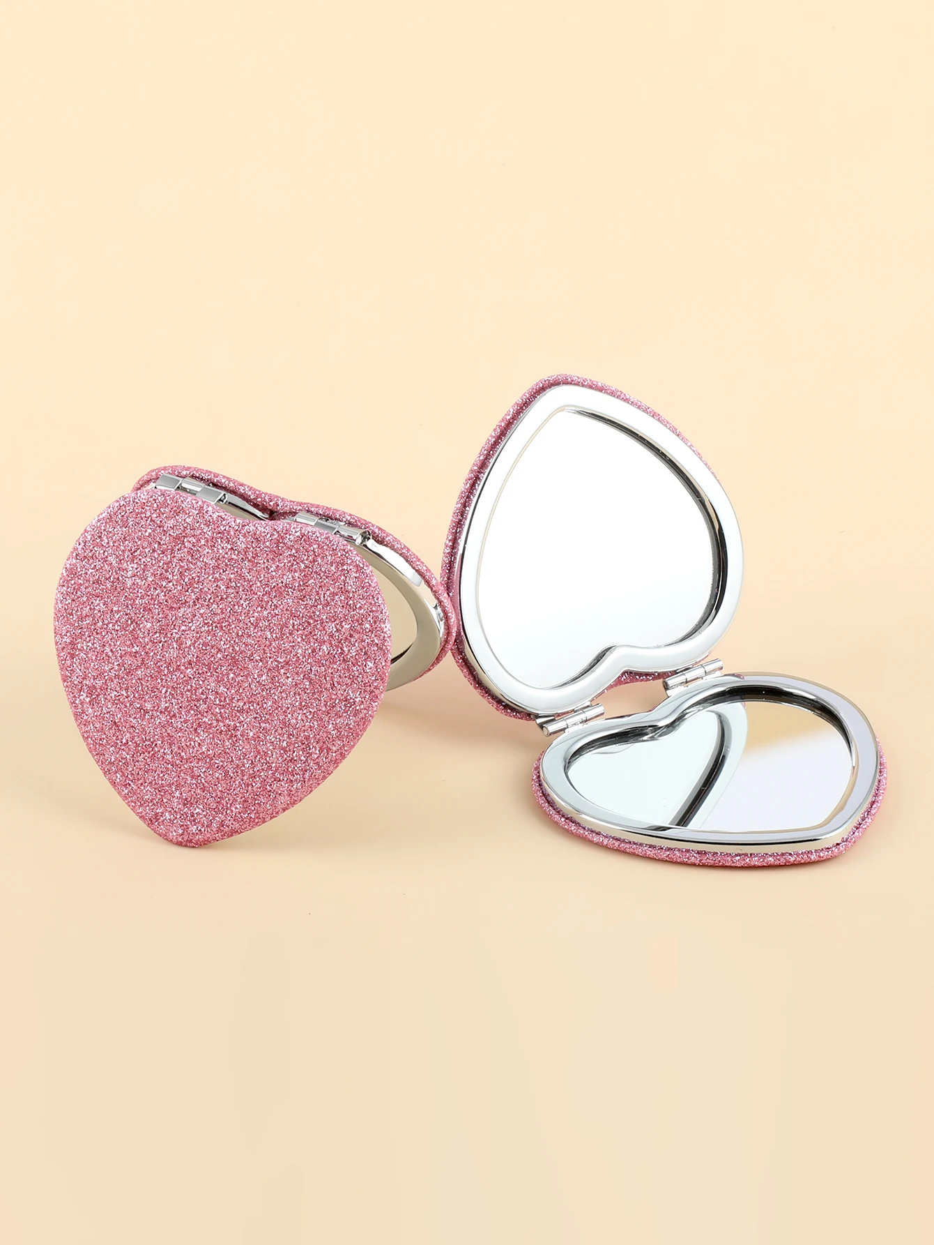 1PC Heart Shape Loose Powder Double Sided Makeup Mirror Portable For Girlfriend Mum Wife Teacher Sister Auntie Birthday Wedding