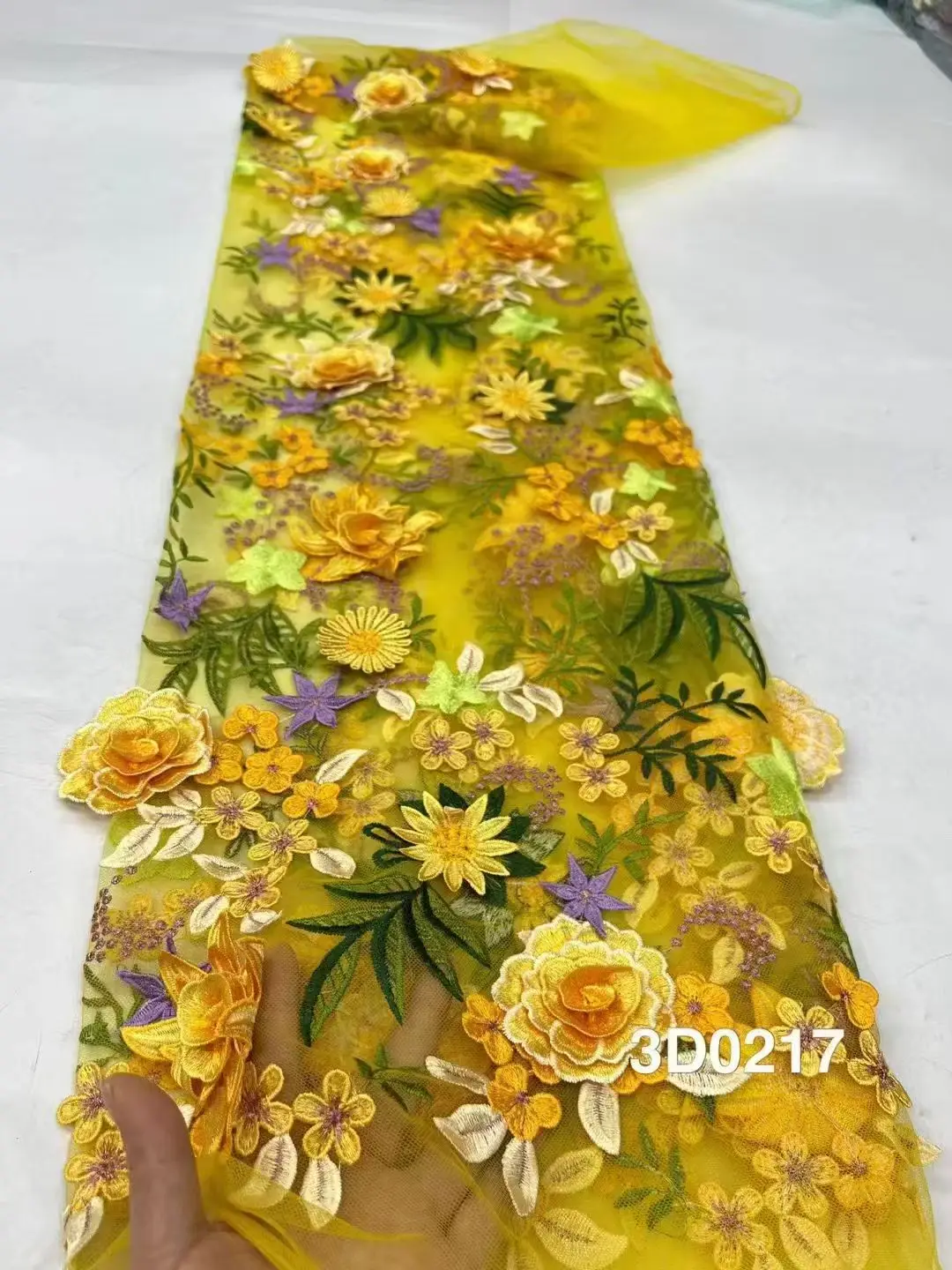 

Latest Best Quality Delicate Very Soft Embroidered 3D Flowers Applique Mesh lace Fabric Wedding Evening Dress Material Sewing