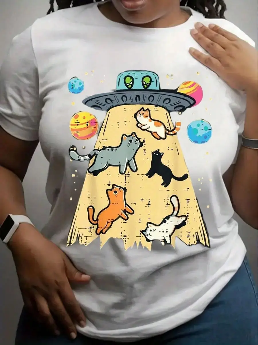 Cats Abducted By UFO Alien Spaceship T-Shirt - Funny Cat Lover Graphic Tee For Women And Men, Cute Cartoon Cats Being Taken By Flying Saucer, Per