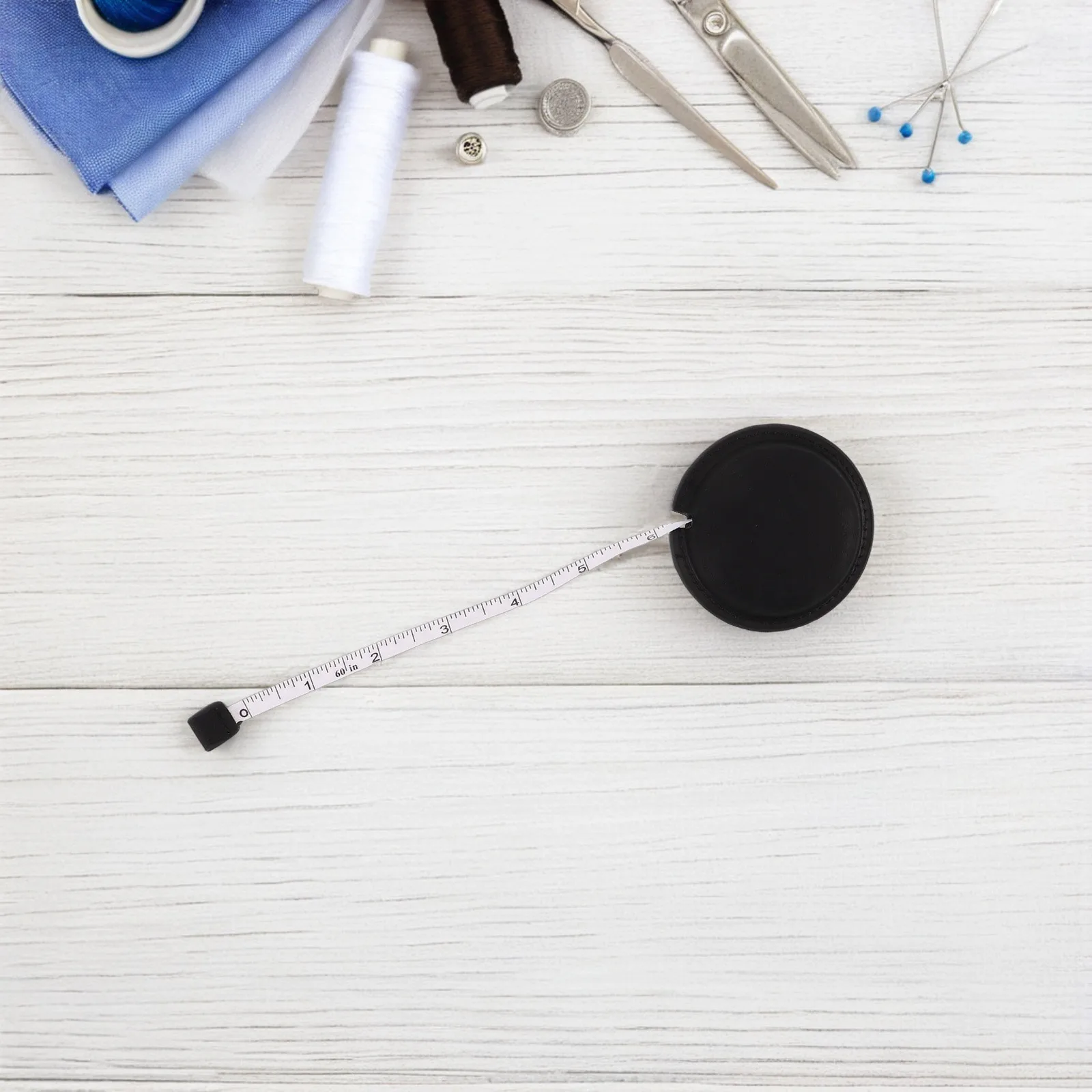 

Mini Vintage Retractable Tape Measure Portable Tailor Sewing Measuring Tape for Body Clothes Craft Purse Use