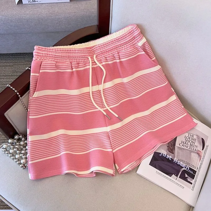 Summer Short Sleeved and Shorts Two-piece Women's Casual Sports Suit a Complete Set of Fashionable Women's Clothing