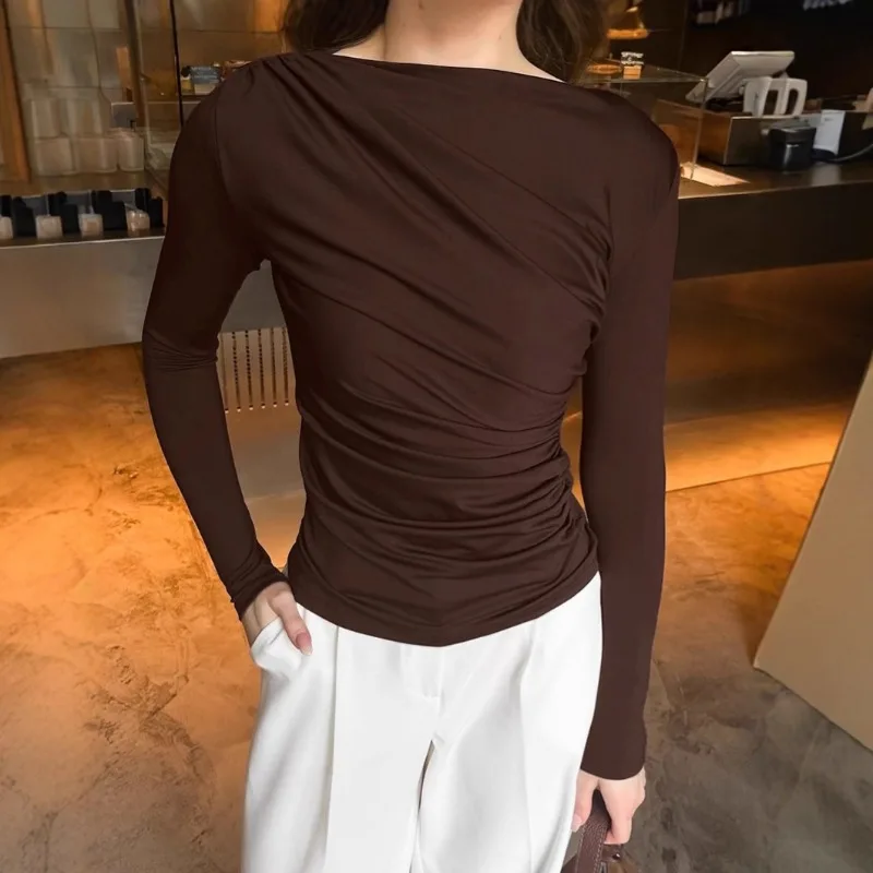 

French Retro Brown Crew Neck Bottoming Shirt Women's 2026 Temperament Body Sculpting Waist Bottoming Long-sleeved T-shirt Top