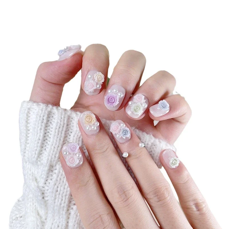 

*Purely hand-worn nail short square and round nail patch finished product small fresh flower fake nail removable