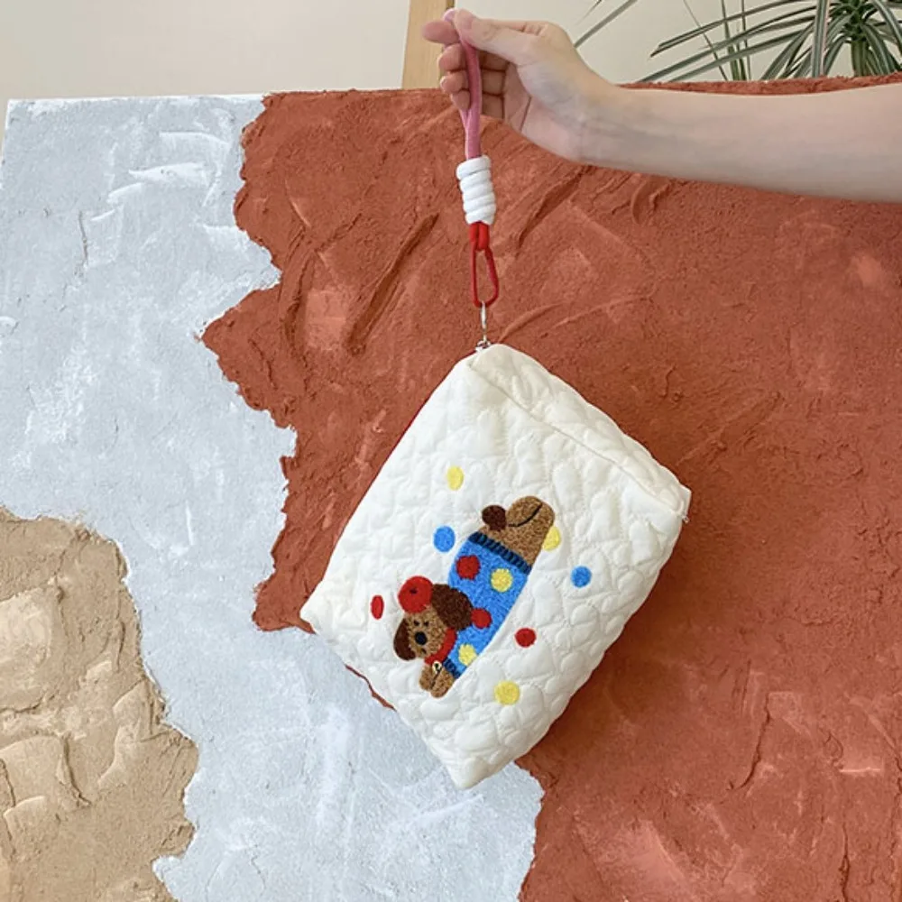 حقيبة أقلام رصاص الكلب الكرتون القلم حقيبة يد كبيرة الفاكهة مقلمة Ins تخزين حقيبة مستحضرات تجميل القرطاسية