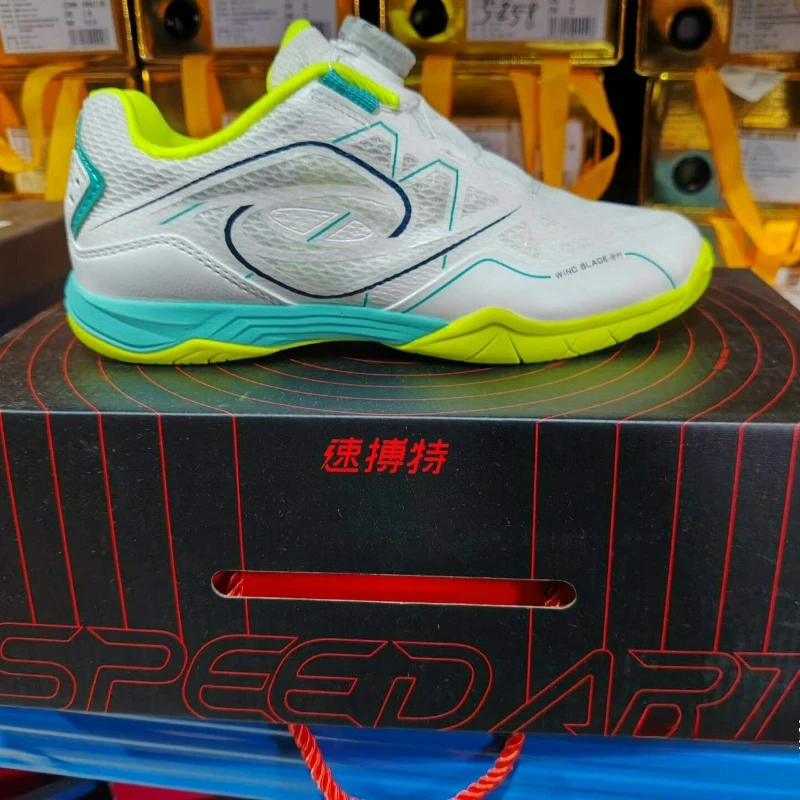 Designer Brand Table Tennis Shoes Mesh Breathable Tennis Shoes Comfortable Badminton Shoes Super Light Indoor Court Shoe Unisex