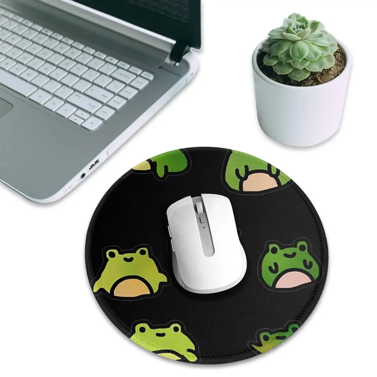 Frogs Doodle Round Mouse Pad Computer Keyboard Mouse Mat Gaming Laptop Desk Mat Office Accessories Table Mats