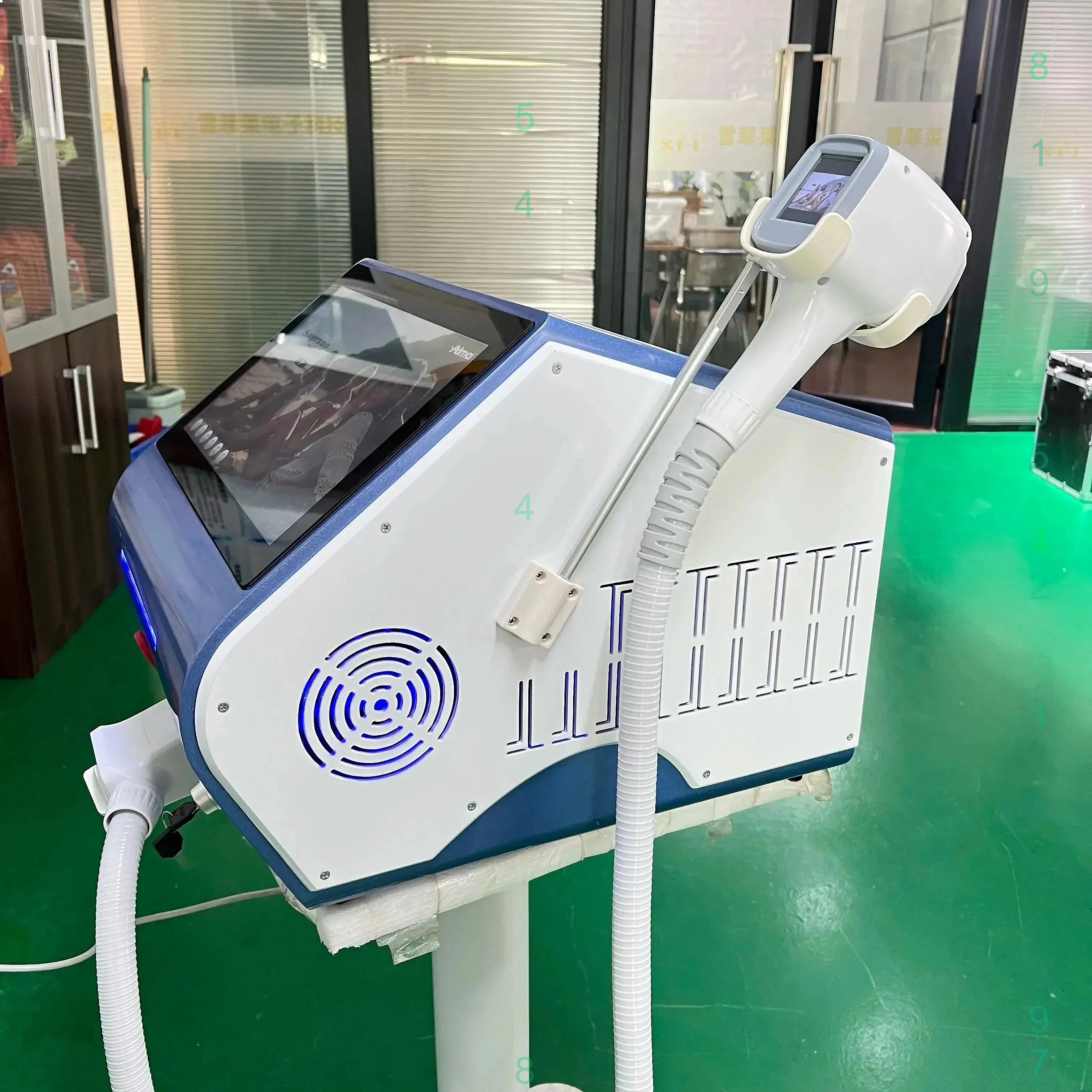 NEW 808nm Diode Laser Hair Removal 755 1064nm Painless Machine for All Skin Types