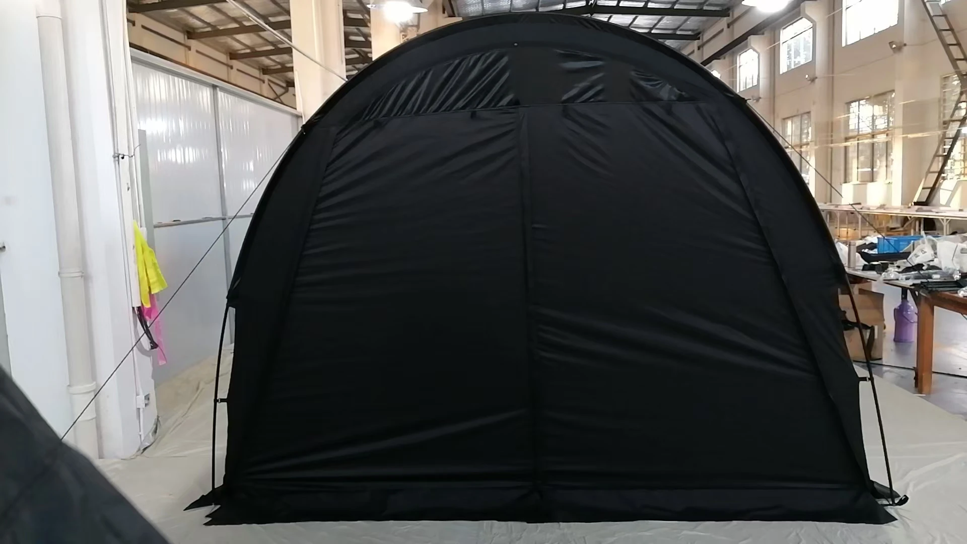 OEM Mesh Screen Ventilated Large Capacity For Family Friend Gathering Travel Outdoor Camping Tent Waterproof Custom Camping Tent