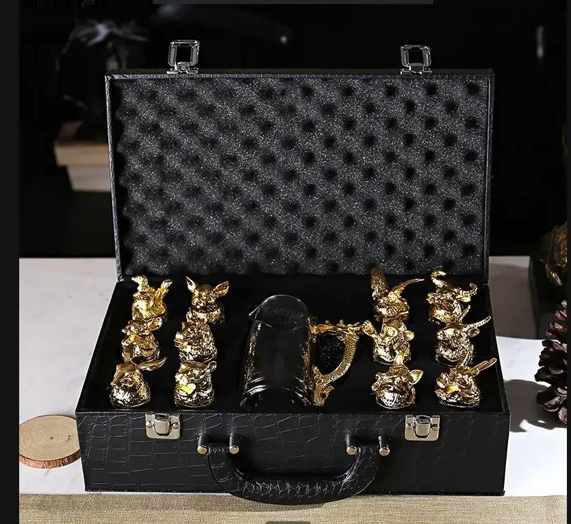 

Twelve Zodiac Liquor Wine Glass Set Household Small Glasses Hip Flasks Chinese Imitation European Drinkware Exquisite Gift