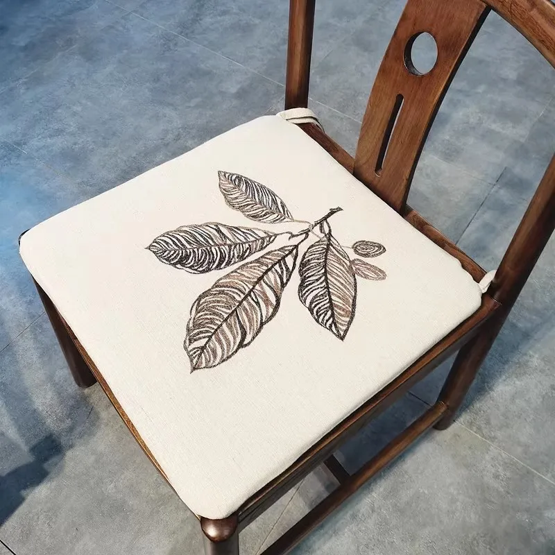 

Spring And Summer Fashion Linen Embroidered Home Decoration Seat Cushion