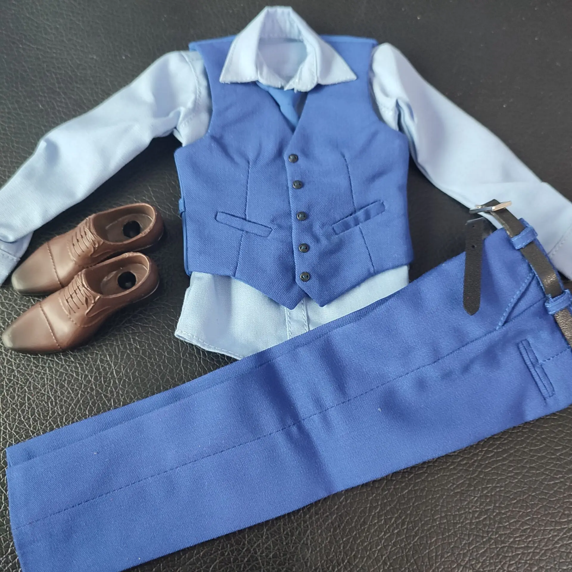 

В магазине 1/6 Sca Мужской костюм Синий Лорд Уэйн Бен Аффлек для 12 дюймов Zctoys Body Ph Hottoys Verycool Фигурка