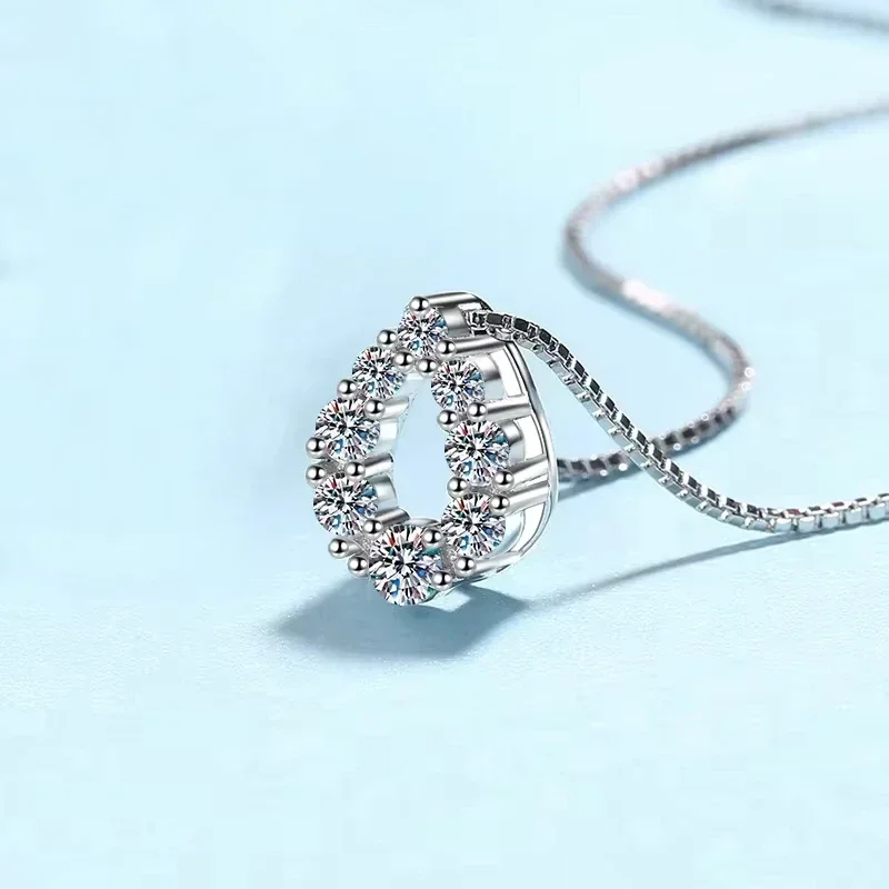 MoiEclat Store Platinum PT950 Full Diamond Pendant WOMEN, Waterdrop Shaped, 0.62CT Moissanite Diamond Birthday Gift