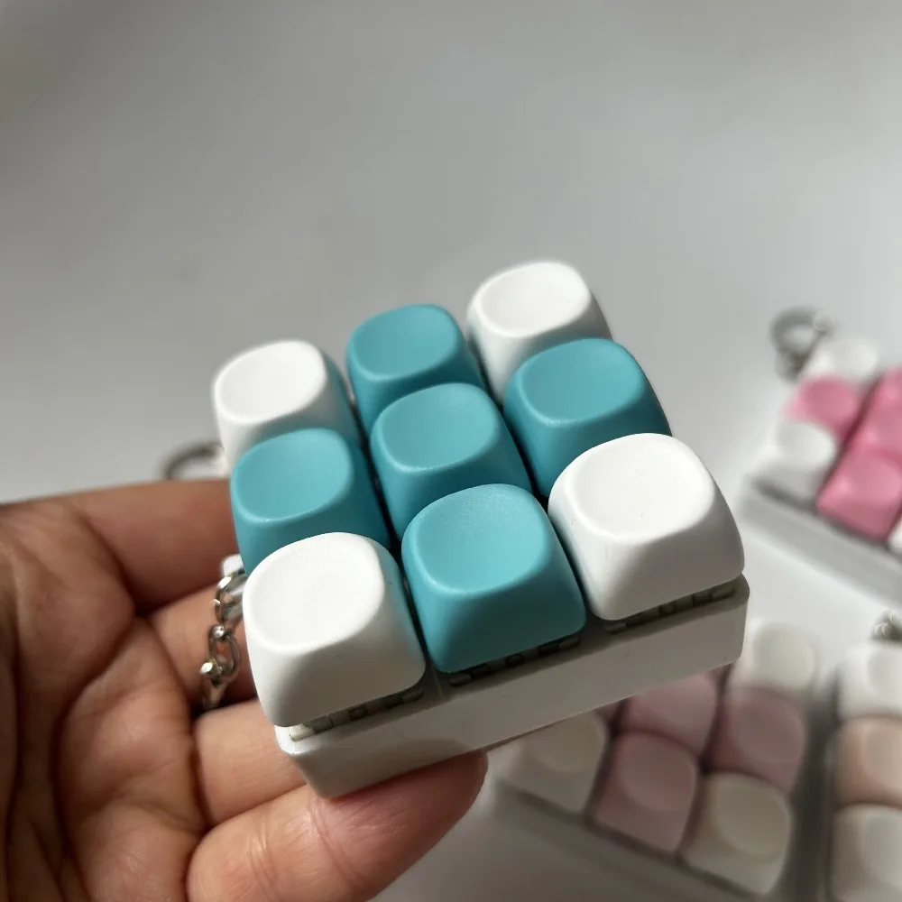 ของเล่นกดปุ่มคีย์บอร์ด DIY แบบพกพา 4/9 ปุ่ม ของขวัญสำหรับผู้ใหญ่ ช่วยผ่อนคลายเวลาว่าง