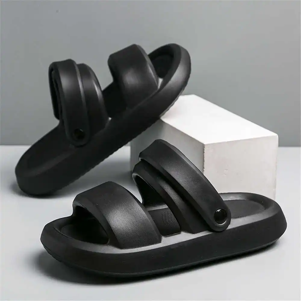 

Non Slip Strips Teniss Home Slippers Man Shoes Men's Sandals For Beach Sneakers Sports Snaeker Expensive Popular Classical