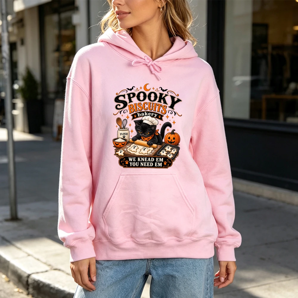 Sweat-shirt drôle "On les pétrit, vous en avez besoin" - Biscuits effrayants, boulangerie, chat noir, citrouille - Pull cadeau d'Halloween - Vêtement haut de gamme