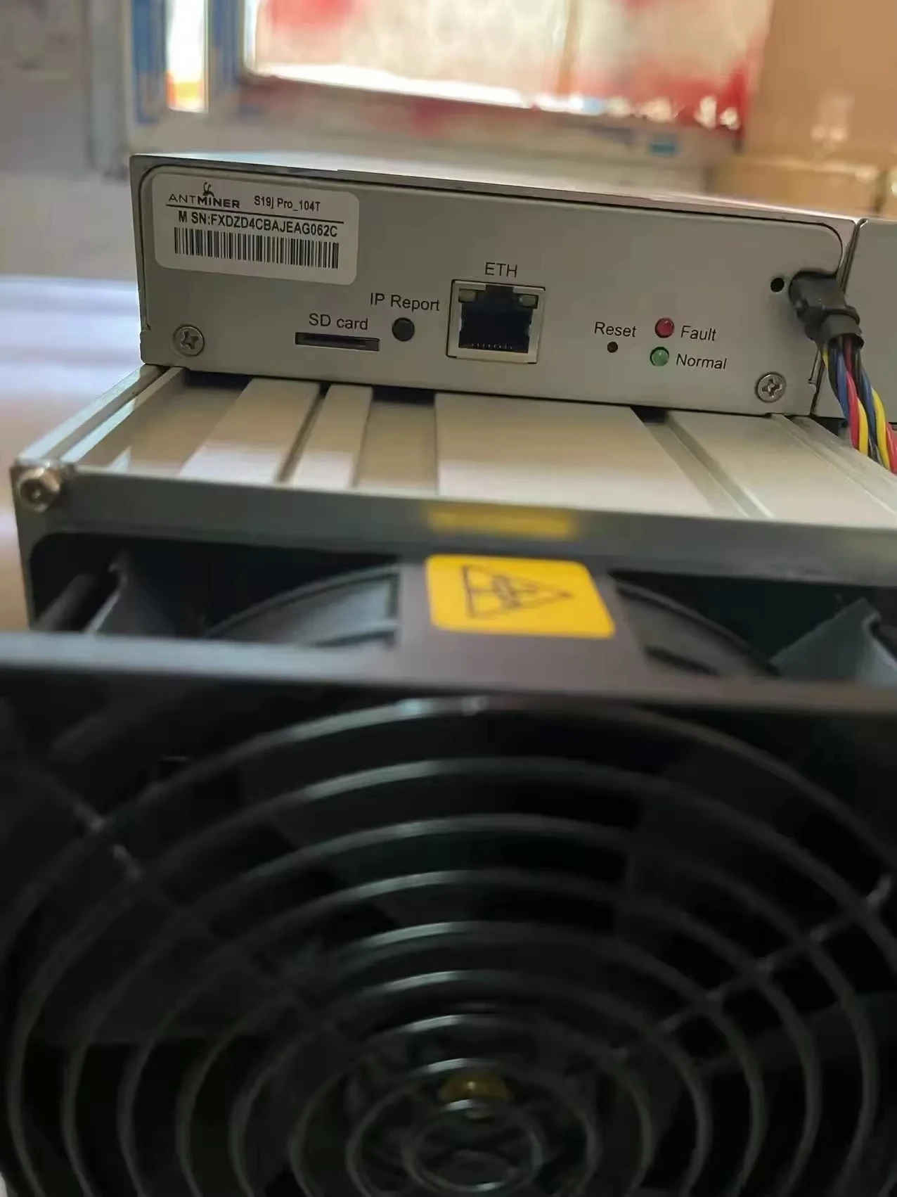2024 عمال مناجم بيتكوين Antminer S19 95T عامل منجم يستخدم آلة تعدين البيتكوين Bitmain BTC عمال المناجم Bitmain Antmainer Asic عمال المناجم