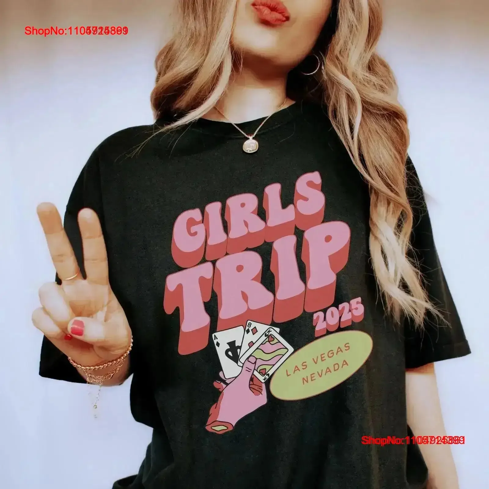Las Vegas Girls Trip 2025 T Shirt Birthday Matching Group Travel for Friends Vacation Weekend Nevada Besties Road vintage