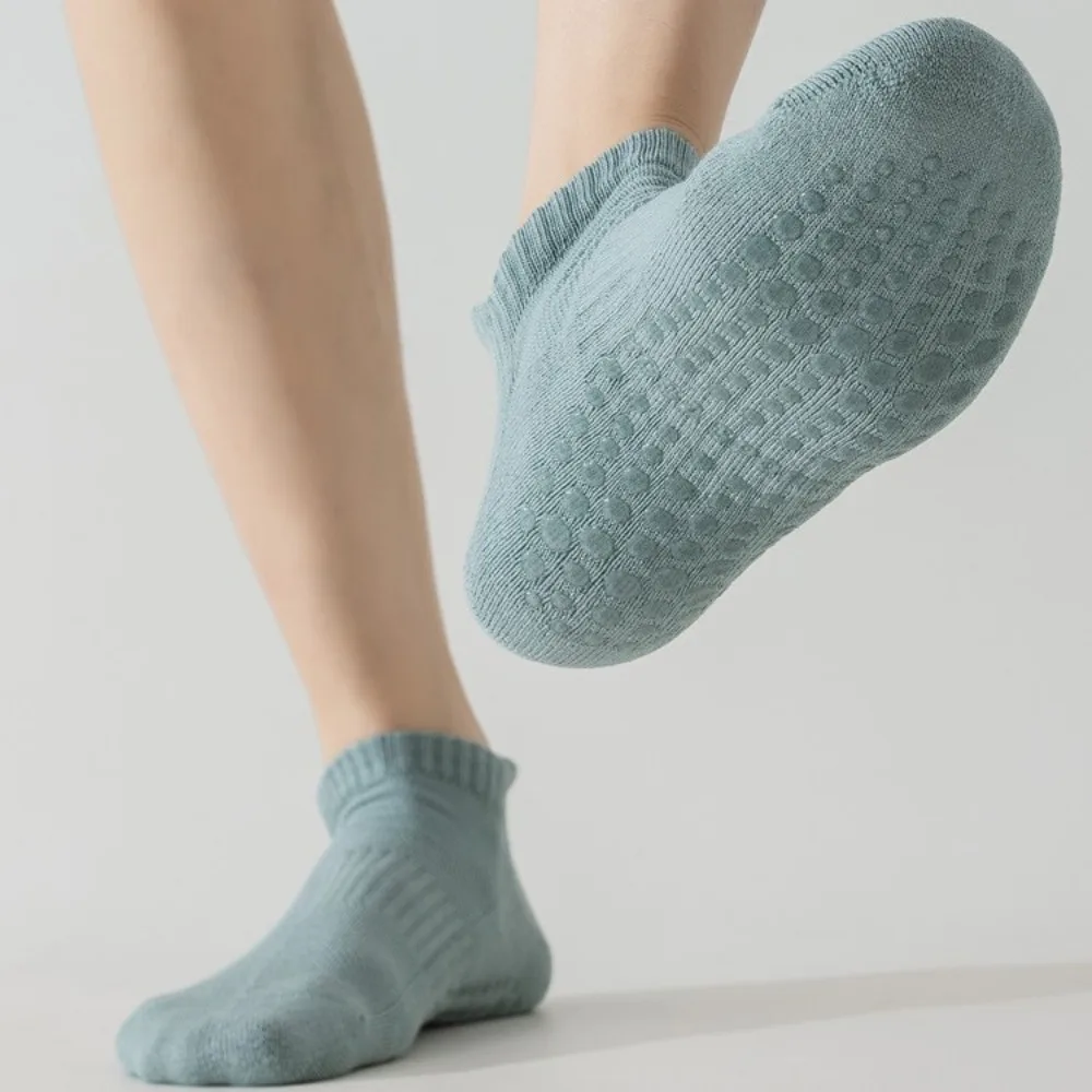 Professional Silicone Non Slip Men Yoga Sports Socks Cotton Breathable Casual Pilates Indoor Floor Workout Dance Sports Socks