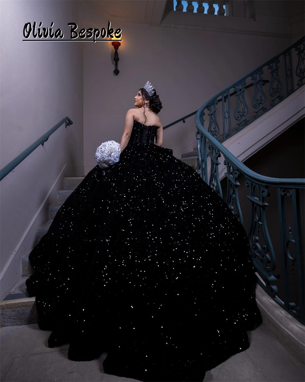 

Sparkly Black 15 Years Old Quinceanera Dresses Velvet Sequin Ball Gown Sweetheart Mexican vestidos de 15 años 2024 Customized