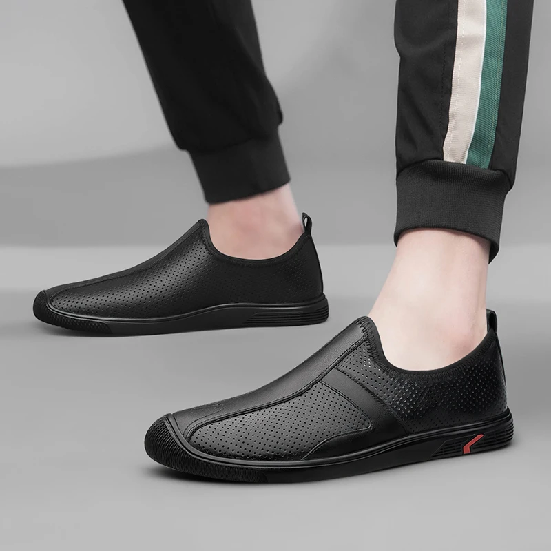 Mocassins de couro genuíno para homens, mocassins italianos respiráveis, sapatos deslizantes, sapatos casuais para dirigir, marca designer de verão