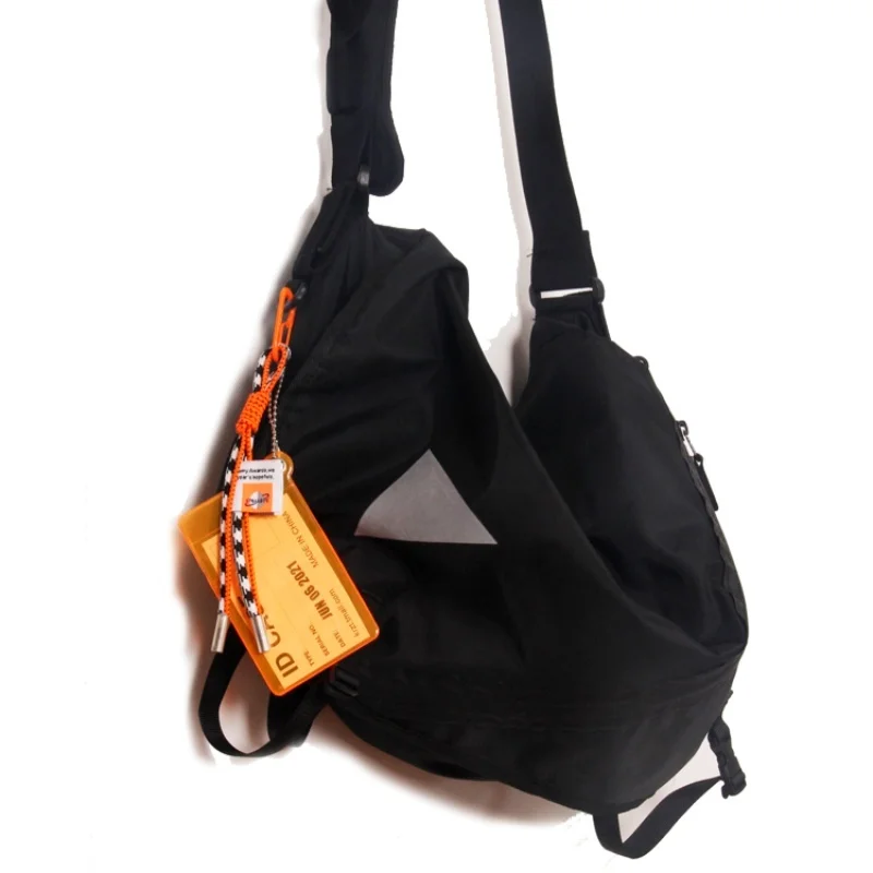 

Fashion PVC Waterproof ID Card Holder Keychain Card Protector Keychain Sleeves Clear Medical/Credit Card Bag Pendant Protector