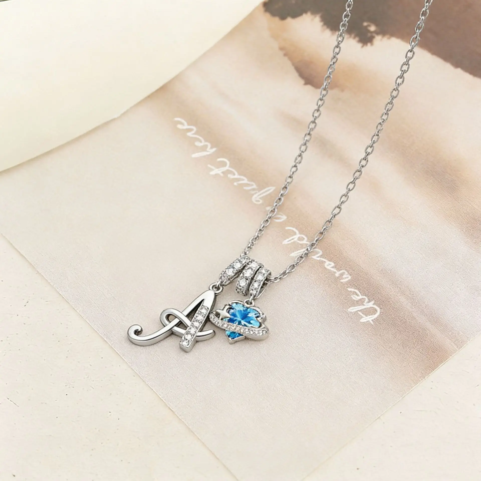 

Dopamine 26 Letters Alphabet Necklace Sparkling CZ Inlaid Pendant Luxury High-End Teen Girls Clavicle Chain Fashion Jewelry Gift