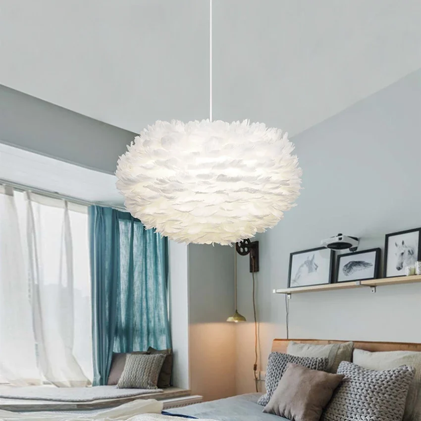 

Modern Feather Hanging Lamp Couple Bedroom Pendant lighting Luxury Living Room Chandelier with Feathers Lampshade Light