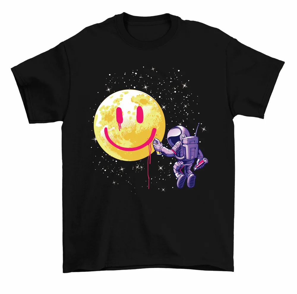 Astronaut Spray Painting Smiling Face Moon Funny Space T-Shirt Men Women High Quality 100%Cotton Short Sleeve