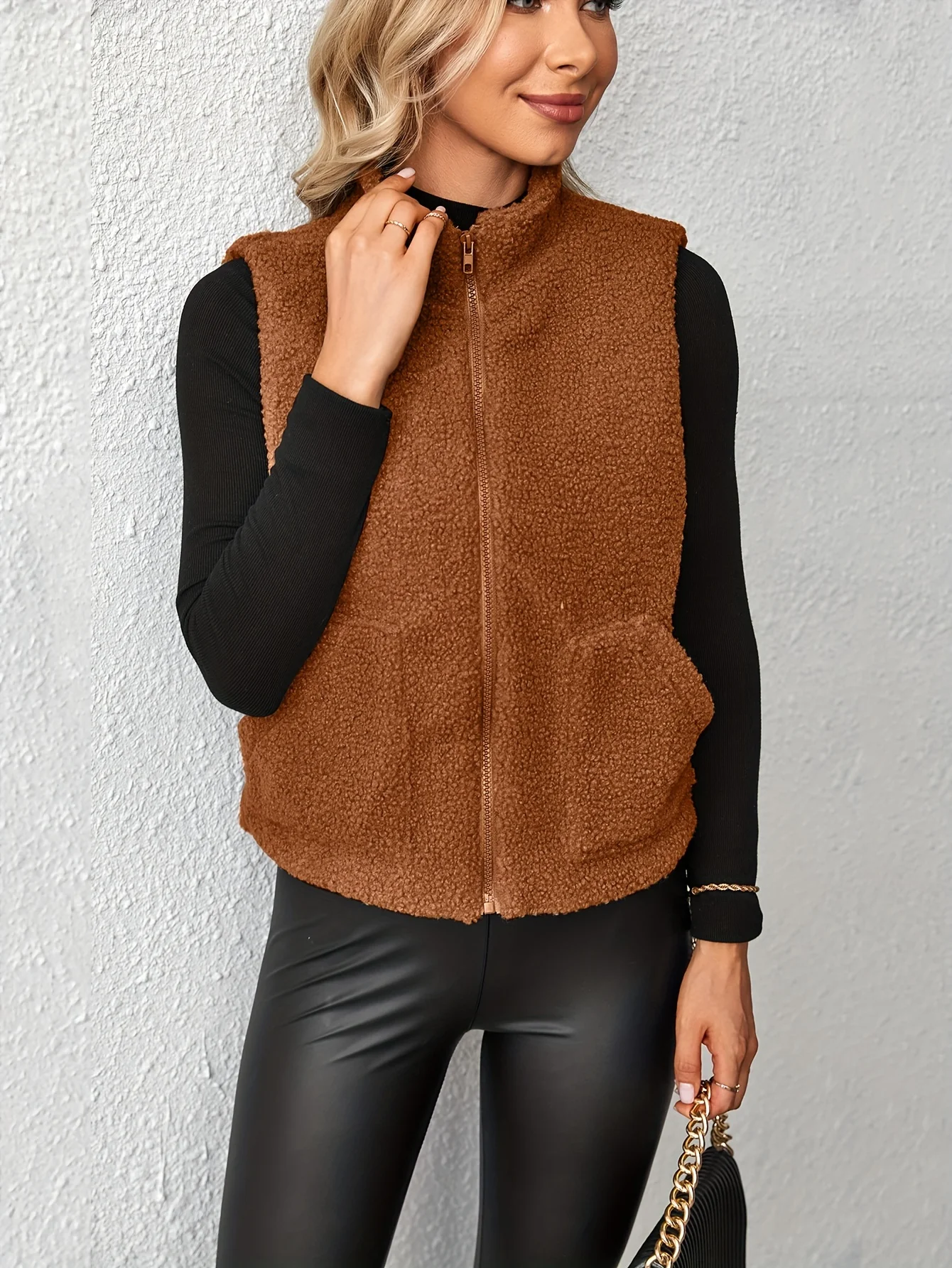

Autumn and winter women's plush door opening no zipper pocket vest jacket