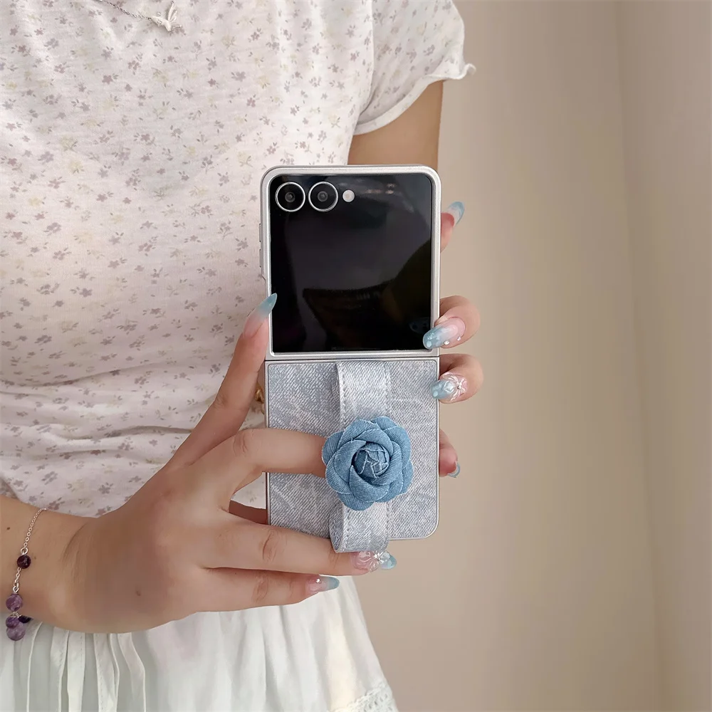 New Denim Flower Finger Hand Grip Shockproof Hard Phone Case For Samsung Galaxy Z Flip 8 7 6 5 Protective Cover For Women Girls