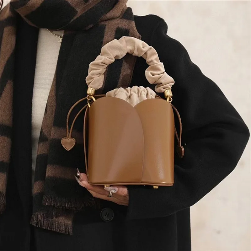 

Korean Sle Buet Handbag Women's 2025 New Retro Flower Bouquet Bag Single oulder Crossbody Petal Bag Casual ex