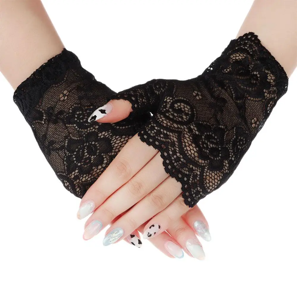 ผู้หญิงสั้น Lace Hollow-Out Fingerless ถุงมือป้องกันแสงแดดแขนตาข่ายบางขี่จักรยานเซ็กซี่ Mittens Half Finger Handschoenen