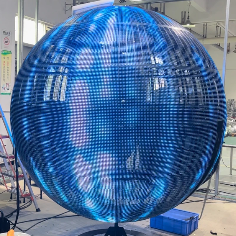

360-Degree circular video screen displays full-color luminous spheres