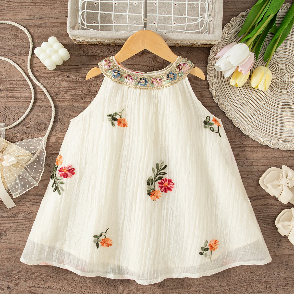 

Summer New Casual Vacation Style Baby Girl Dress, Small Floral Embroidery Children'S Sleeveless Clothes From 6 Months To 4 Years