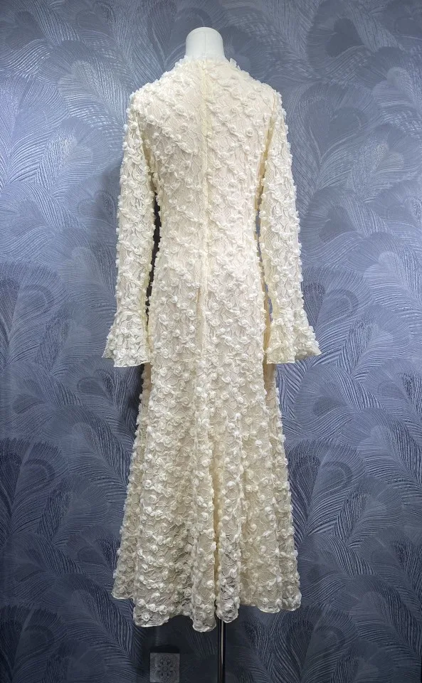 New 2025 Autumn Long Dress High Quality Women Sexy Square Collar Appliques Flower Patterns Flare Sleeve Apricot Black Maxi Dress