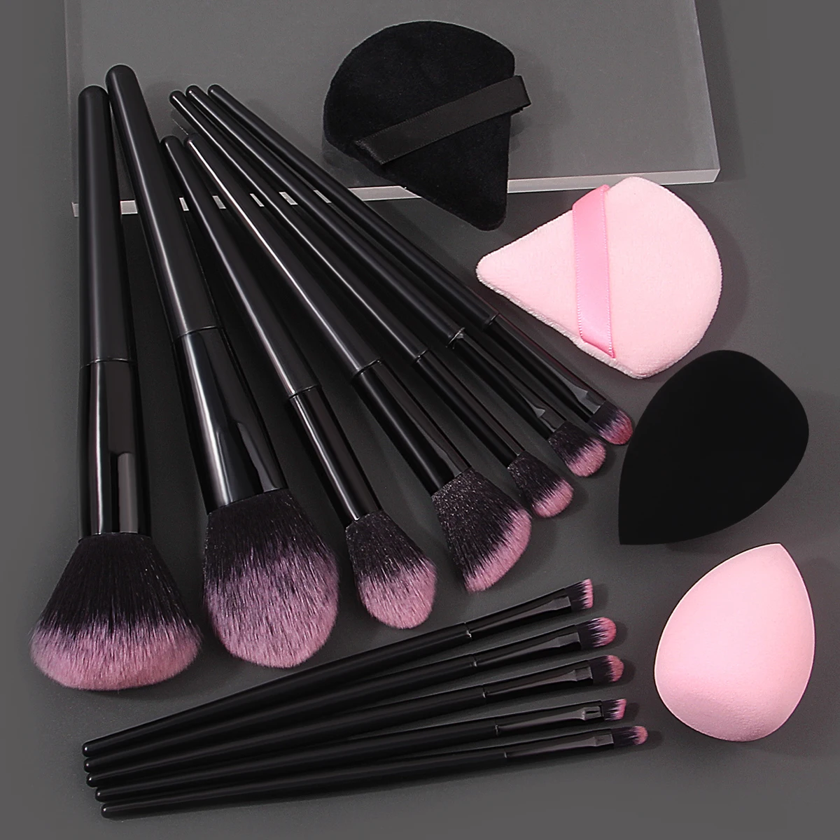 Ensemble complet de pinceaux de maquillage pour débutants, 16 pièces, pour fard à paupières, cheveux doux, amples, pliés, éponge douce, bouffée de poudre, œuf de beauté