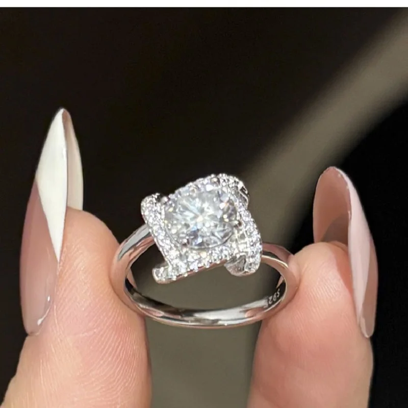 

Apaison Luxury Sparkling 1 Carat Moissanite Women Wedding Ring - 925 Sterling Silver Eternity Anniversary Jewelry Gift-Size 5~9