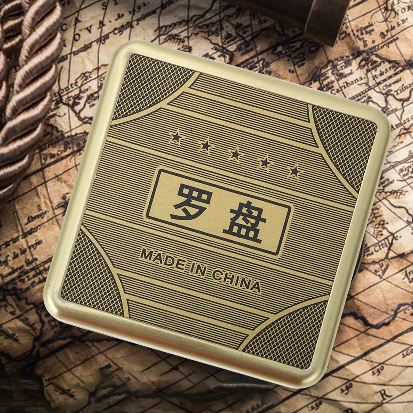 

1Pcs Camping Compass Feng Shui Pan Square Compass Waterproof Survival Hiking Outdoor Tool Geology Alloy Automatic Flipping