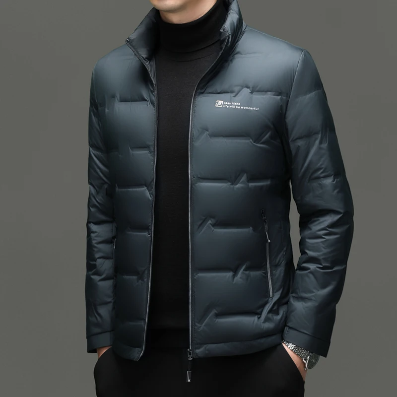 Jaket Musim Dingin 2026 Merek Mewah Ringan Mantel Pria 90% Lapisan Bulu Bebek Putih Jaket Olahraga Santai Luar Ruangan Pria