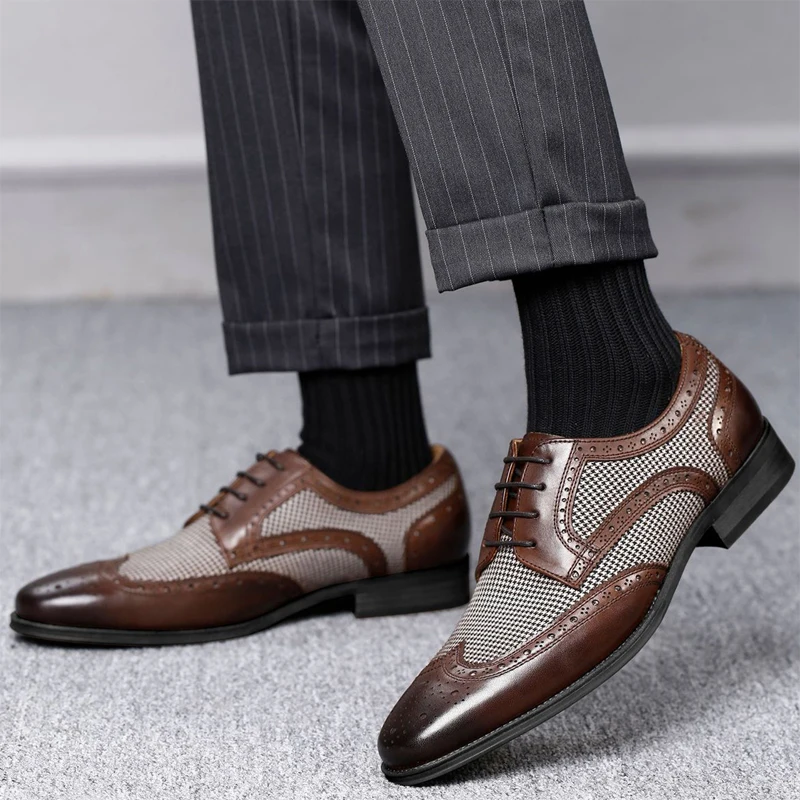 2023 Quality Men Brogue Dress Shoes Classic Business Man Formal Shoes Casual Party Banquet Male Leather Shoes Oxfords Footwear