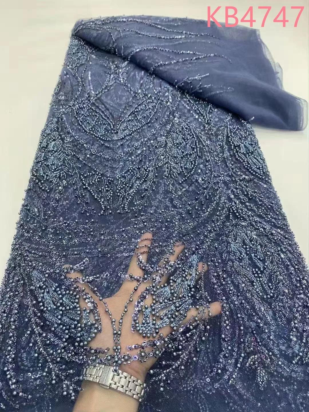 Luxury Wedding Beaded Fabric Sequined Stripes Fabric Latest Lace Fabric High Quality 2025 African Beads Dresses For Woman KB4747