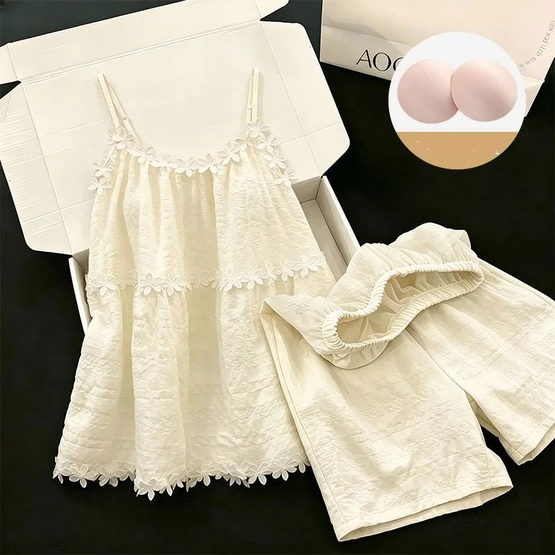 Women Summer Pajamas Set Spaghetti Strap Camisole Shorts Daisy Lace Trim 2 Piece Sleeveless Sleepwear Cute Loungewear Nightwear