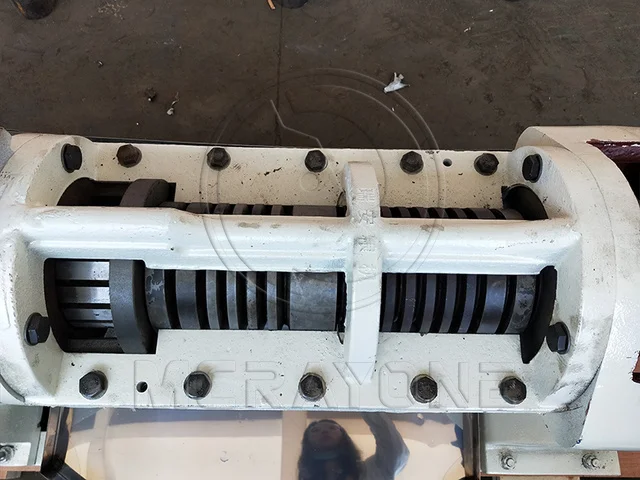 آلة صنع الزيت ZX105 آلة ضغط الزيت التجارية آلة زيت الفول السوداني