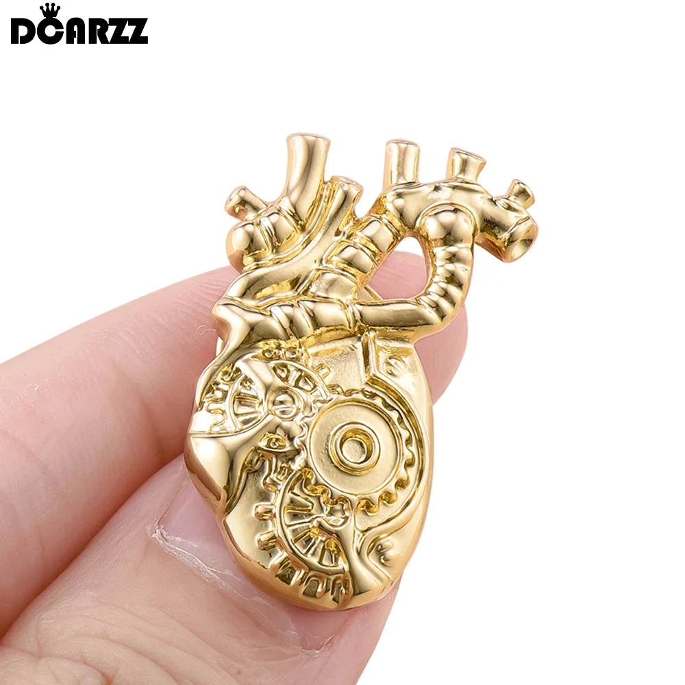 DCARZZ Classic Gear Heart Medical Brooch Cardiology Lapel Pin Badge Medicine Anatomy Jewelry for Cardiologist Doctor Nurse