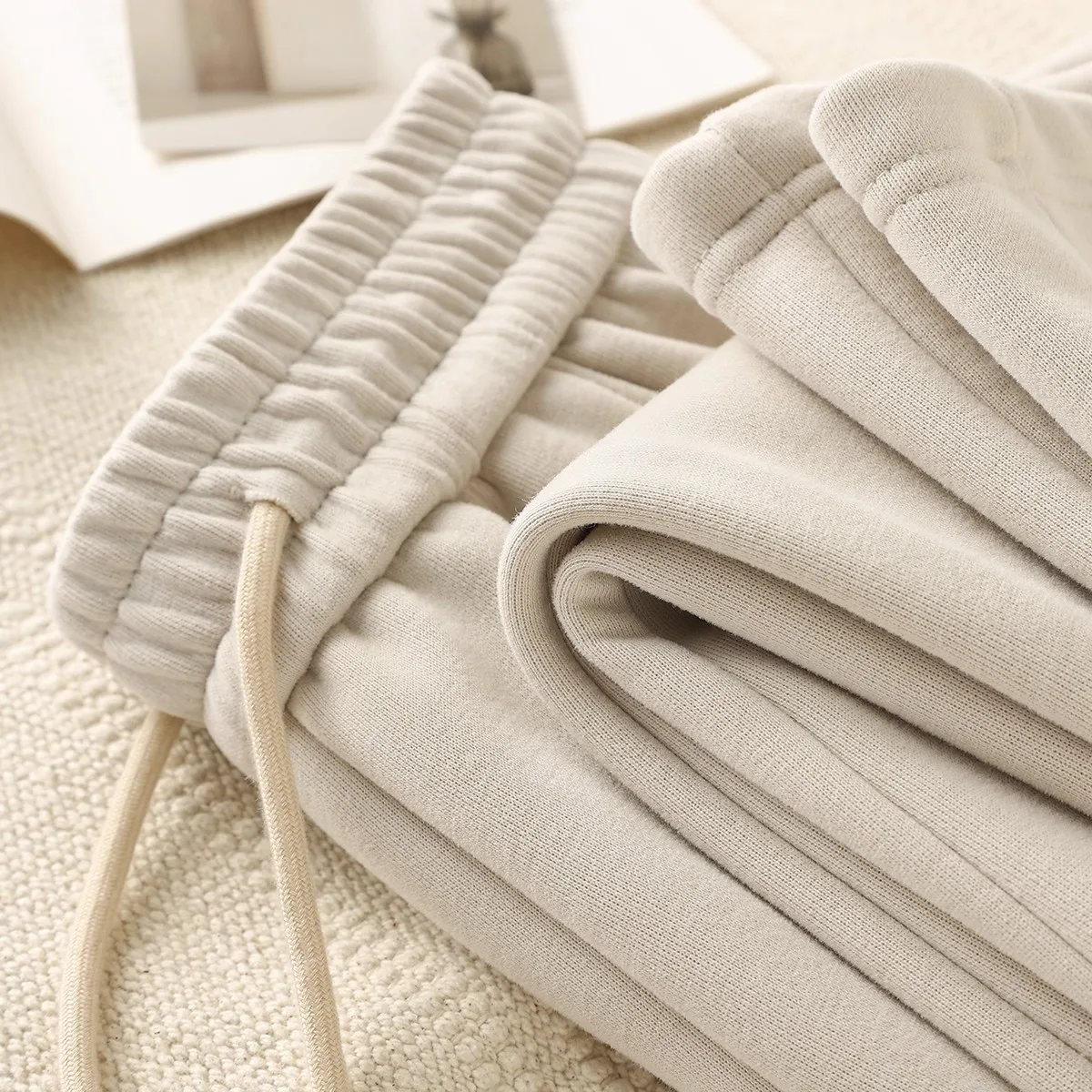 

Slim High-Waist Straight Leg Casual Pants Women's Autumn Winter Loose Fit Flattering Trousers Tea Milk ey Sweatpants