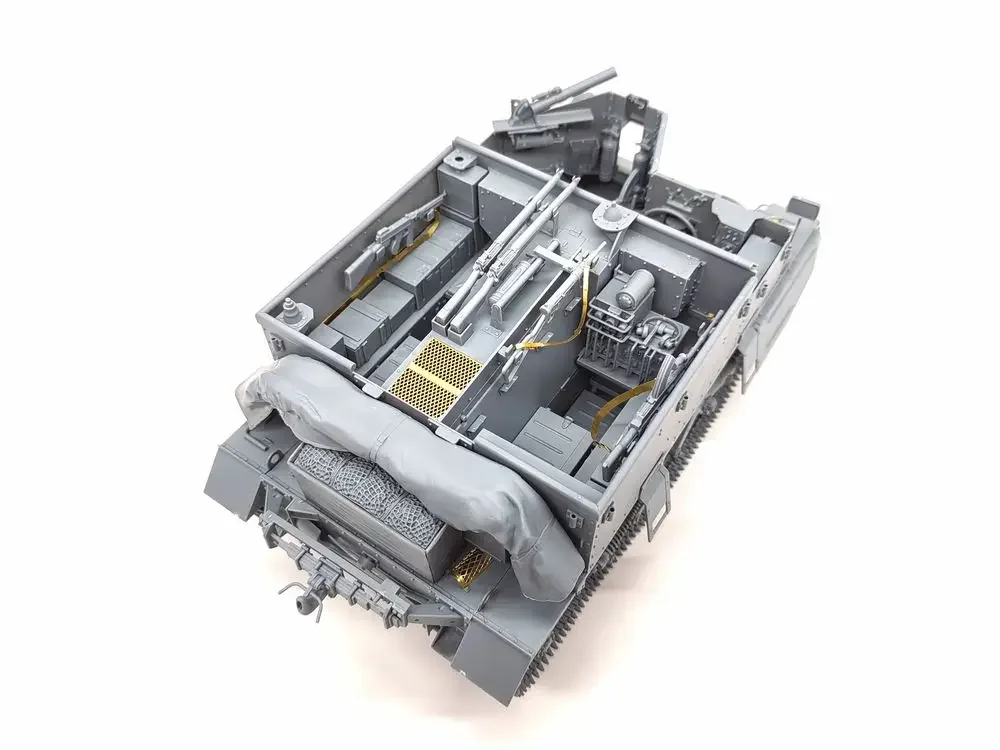 Gecko Models 16GM0016 1/16 Universal Carrier Mk.II - ชุดโมเดลขนาด